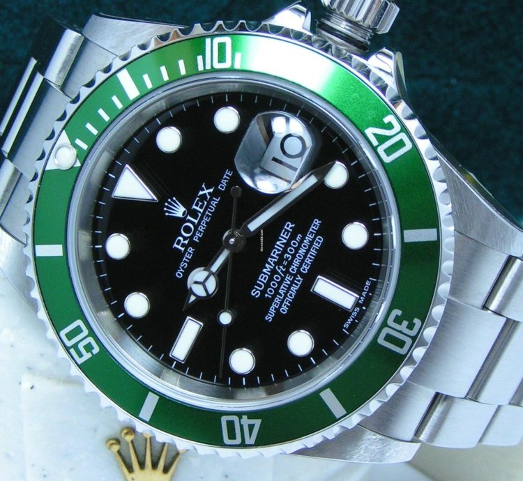 Rolex Submariner Date 2005 Submariner Kermit Nos With Stickers Boxes Papers Black Dial Green Bezel 16610lv