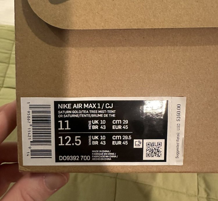 Nike Air Max 1 Travis Scott Cactus Jack Saturn Gold Size 11