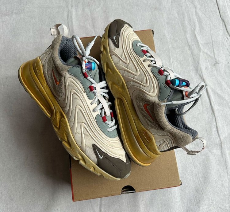 Nike Air Max 270 Cactus Jack - Size 12