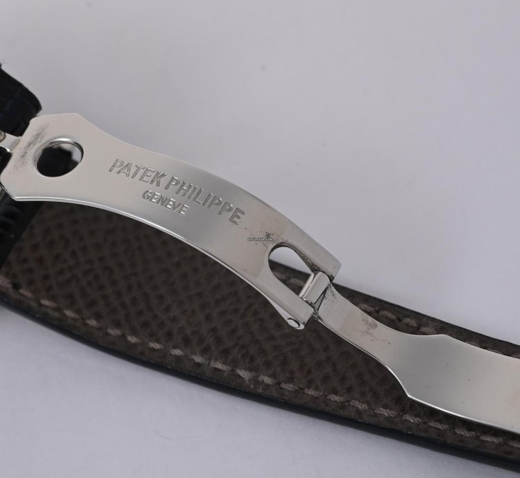 Patek Philippe World Time Platinum 5110p Fullset