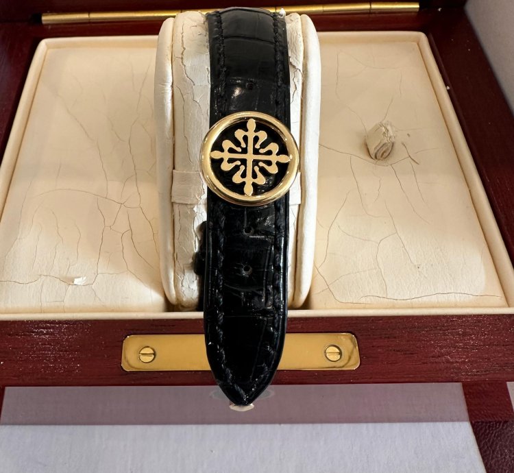 Patek Philippe World Time Rare Doha Limited Edition Produced For State Of Qatar