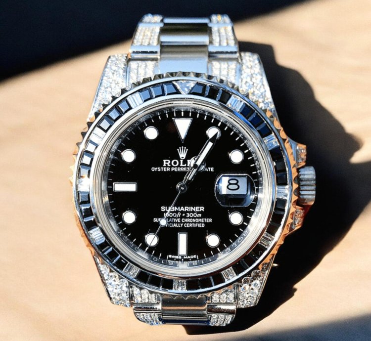 Rolex Submariner Date 41 Mm Oyster Black Dial Custom Diamond-set - Iced Out