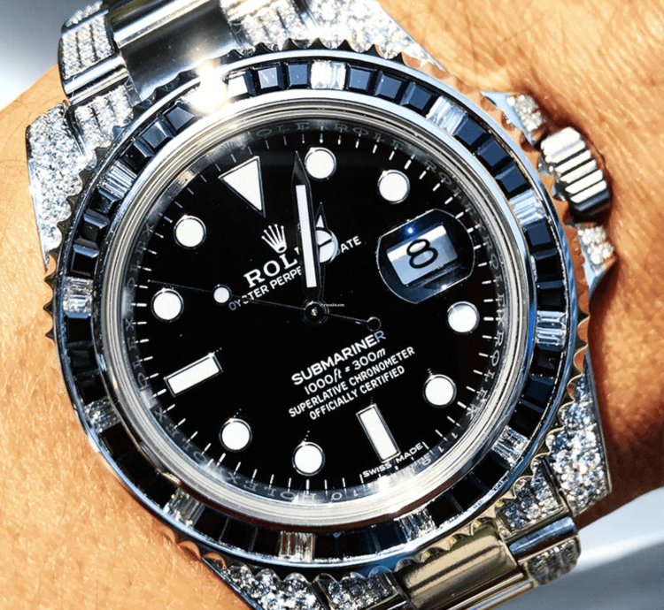Rolex Submariner Date 41 Mm Oyster Black Dial Custom Diamond-set - Iced Out