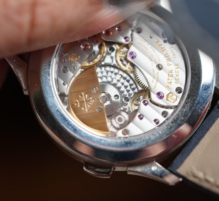 Patek Philippe World Time Reference 5230p-001 Unpolished Full Set
