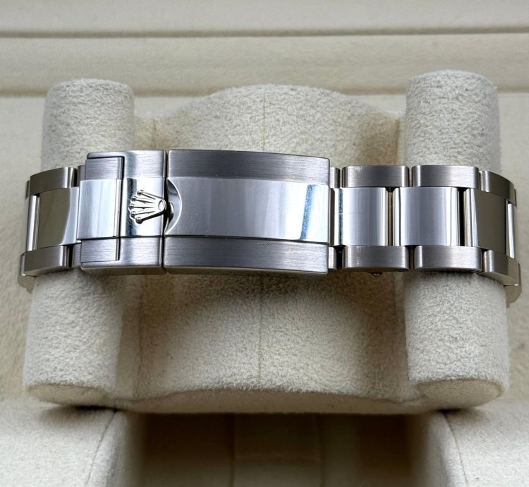 Rolex Daytona White Gold Grey Silver Dial Ghost 126509 Unworn 2023