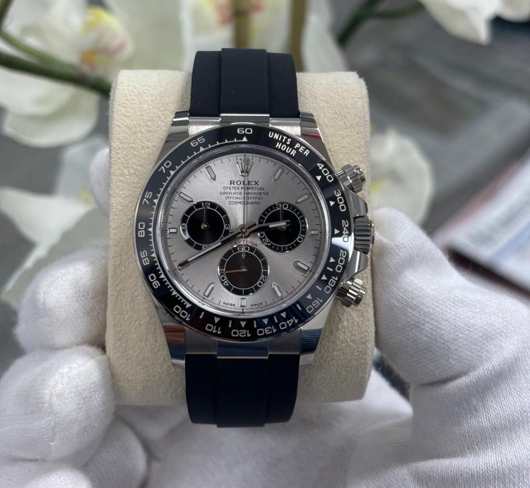 Rolex Daytona White Gold Oyster Flex Ghost Unworn 2024 Box And Papers