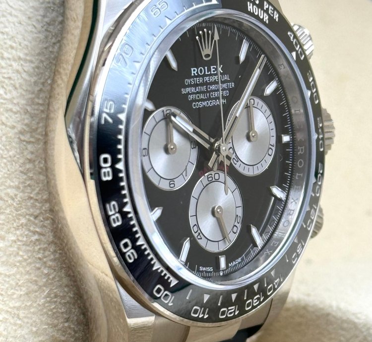 Rolex Daytona White Gold Oysterflex Black Dial 126519ln Unworn 2024