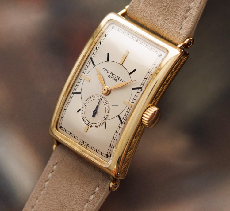 Patek Philippe Yellow Gold Rectangular Watch Ref 10 With Remarkable Engraving Details