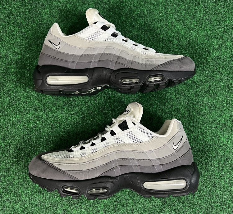 Nike Air Max 95 Og Gradient Grey Black White Mens Size 10 5