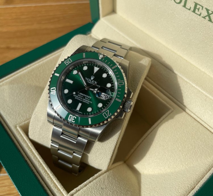 Rolex Submariner Date Fabrikneu Und Vollverklebt