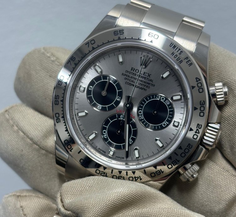 Rolex Daytona White Gold Silver Dial New 2023 Box And Papers 116509