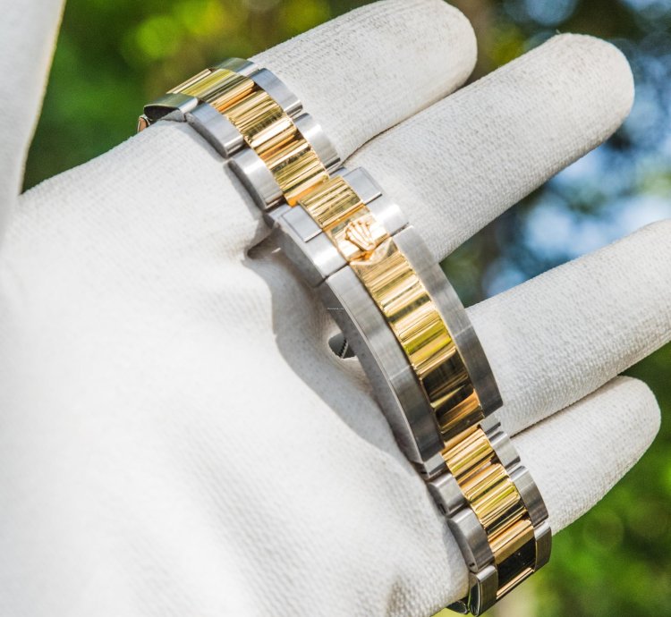 Rolex Submariner Date Gold Stainless Steel