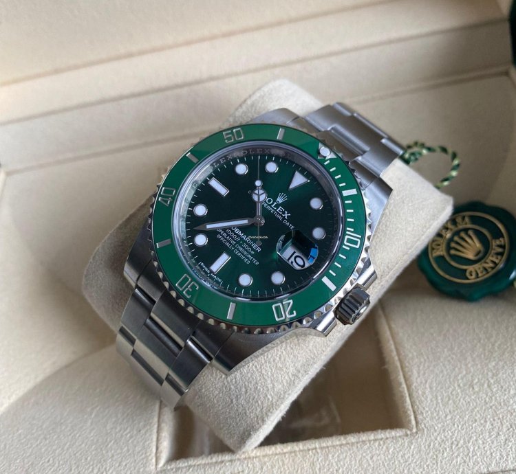 Rolex Submariner Date Hulk