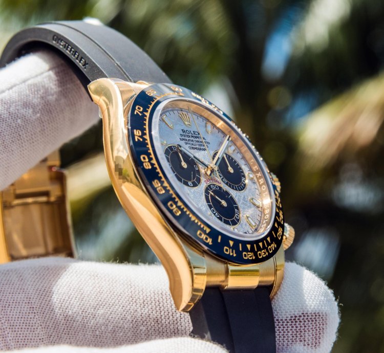 Rolex Daytona Yellow Gold - Meteorite Dial - Oysterflex discontinued
