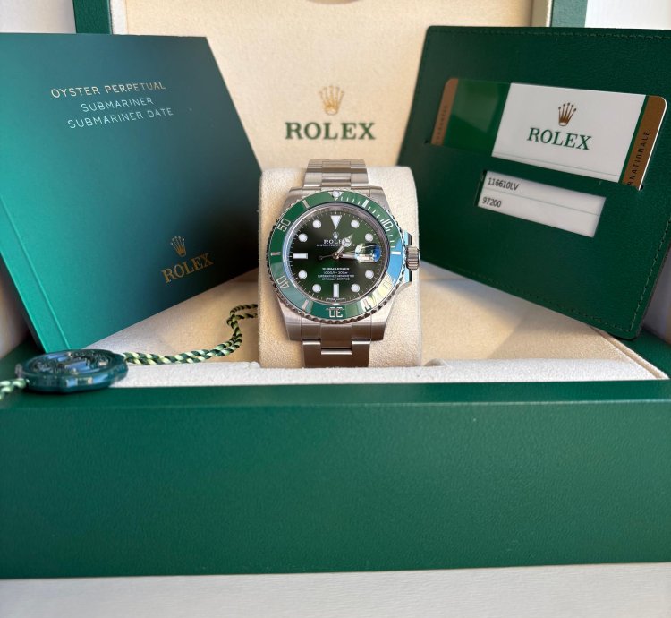 Rolex Submariner Date Hulk - 116610lv - 2020 Old Card