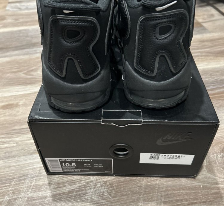 Nike Air More Uptempo Supreme Black