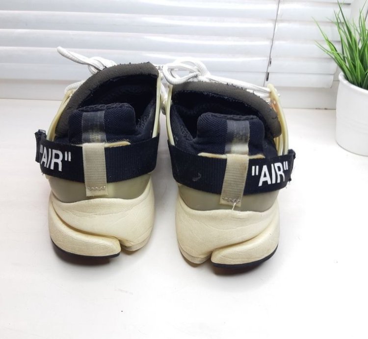 Nike Air Presto Off White Sneakers