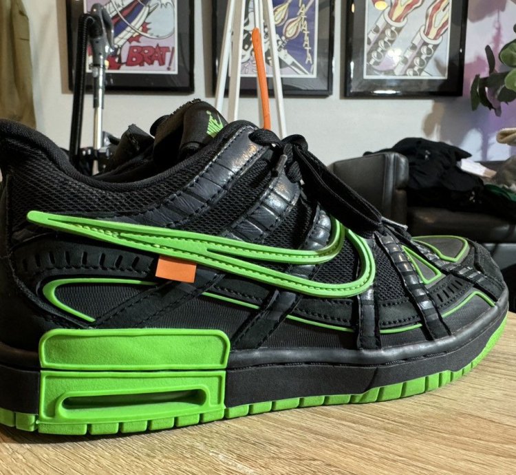 Nike Air Rubber Dunk