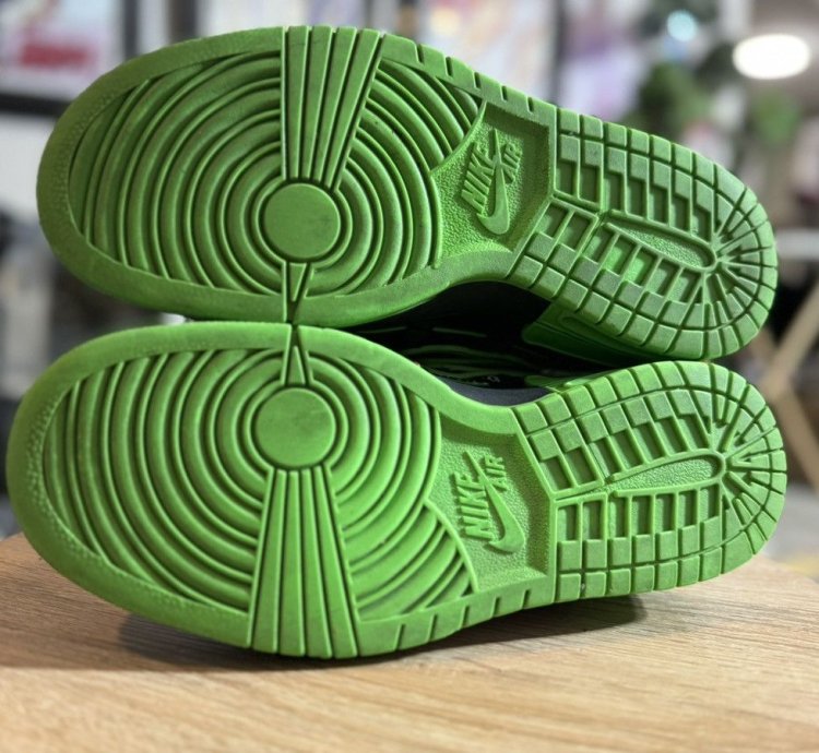 Nike Air Rubber Dunk