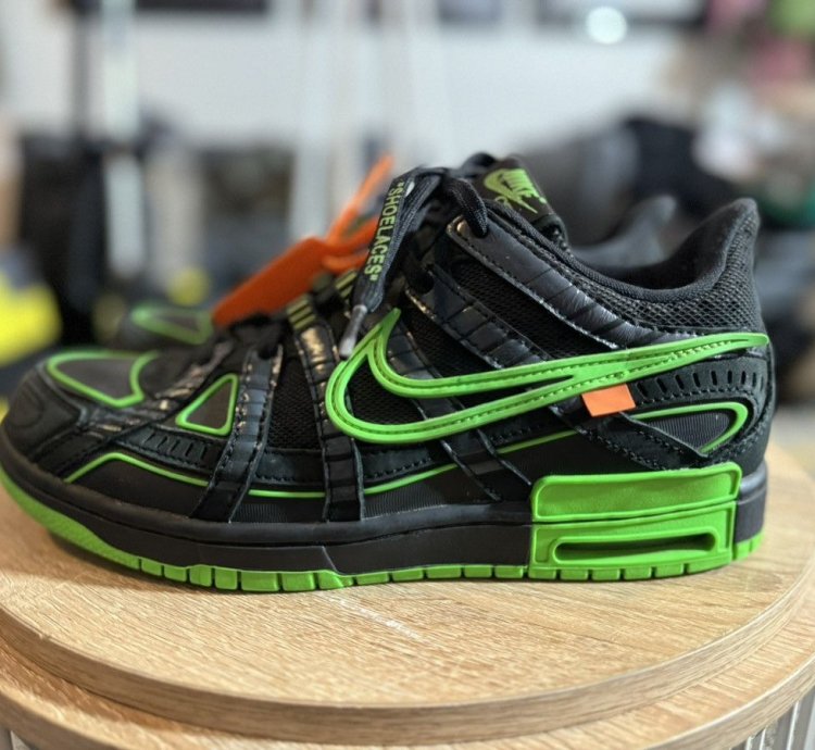 Nike Air Rubber Dunk