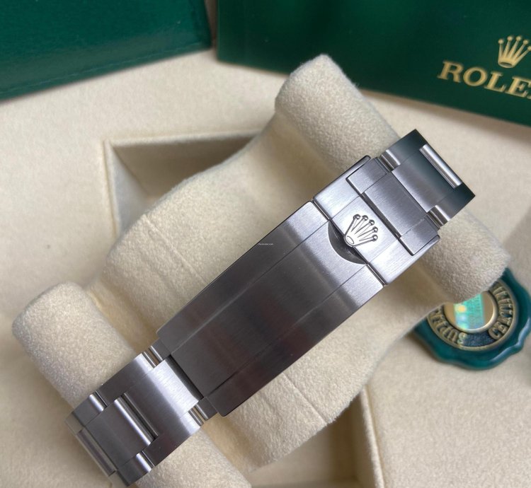 Rolex Submariner Date Hulk 116610lv 2019 Edition