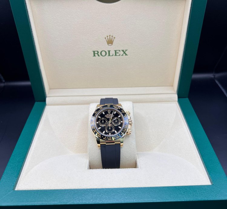 Rolex Daytona Yellow Gold Black Dial Oysterflex