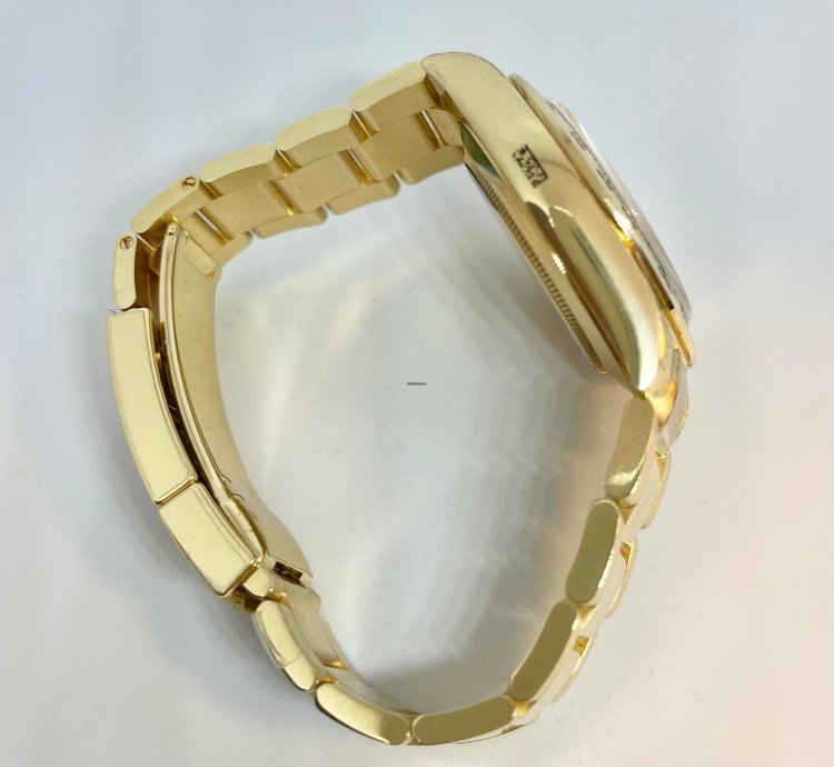 Rolex Daytona Yellow Gold Black Diamond Dial 116508 New