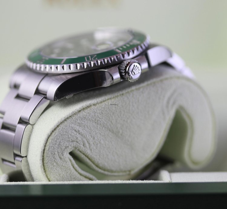Rolex Submariner Date Hulk 2011