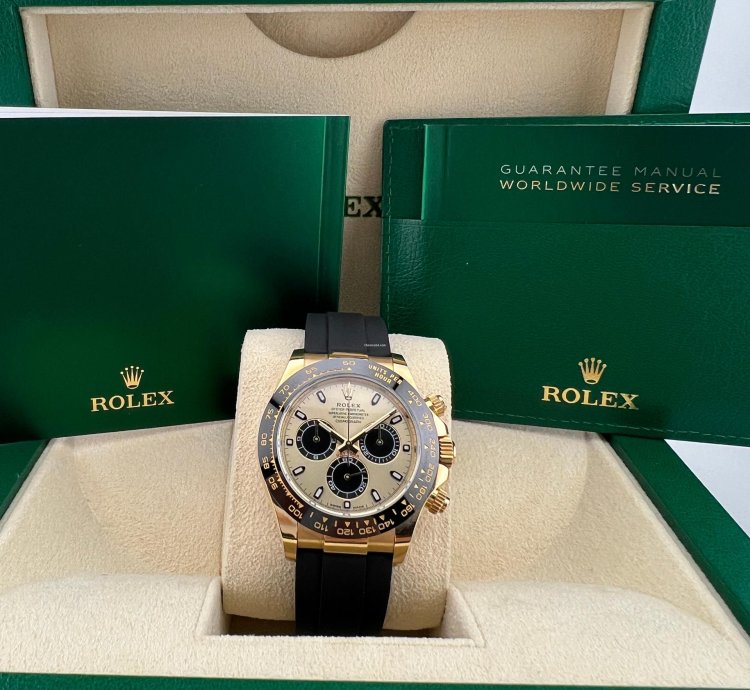 Rolex Daytona Yellow Gold Black Subdials