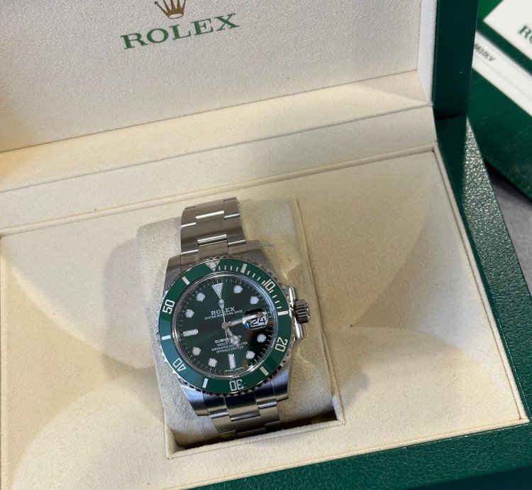 Rolex Submariner Date Hulk 2020 New Card 116610lv
