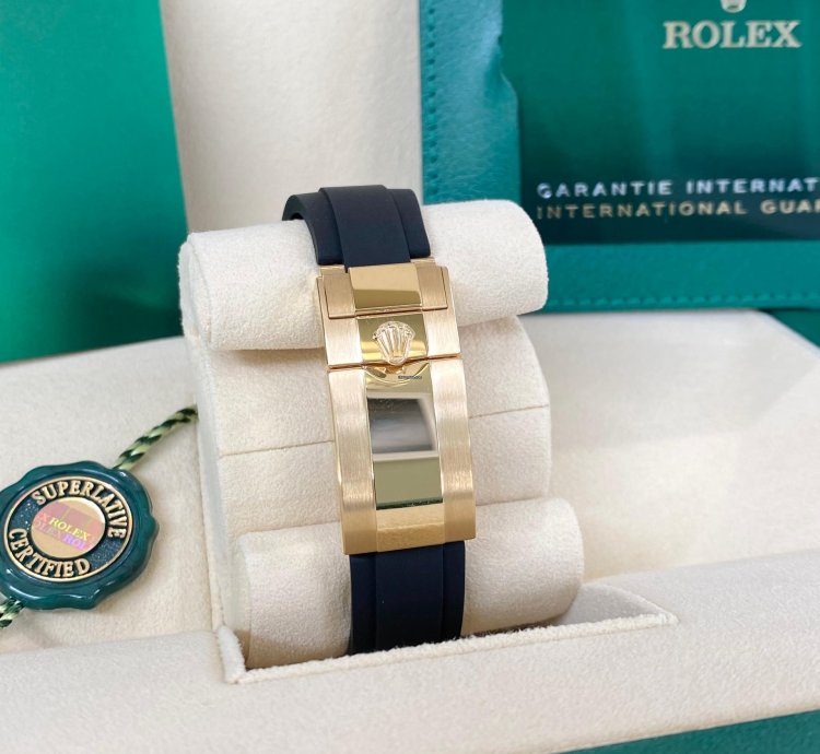 Rolex Daytona Yellow Gold Champagne Black 2023 Yml Pikachu Dial