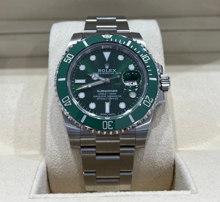 Rolex Submariner Date Hulk Discontinued Model New Warranty Card Unworn 116610lv Box Papers 2020