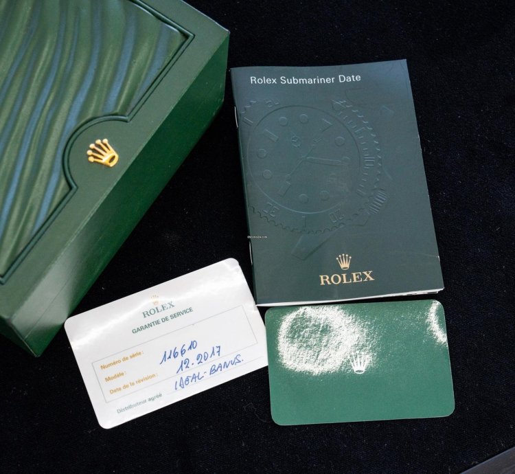 Rolex Submariner Date Hulk Full Set