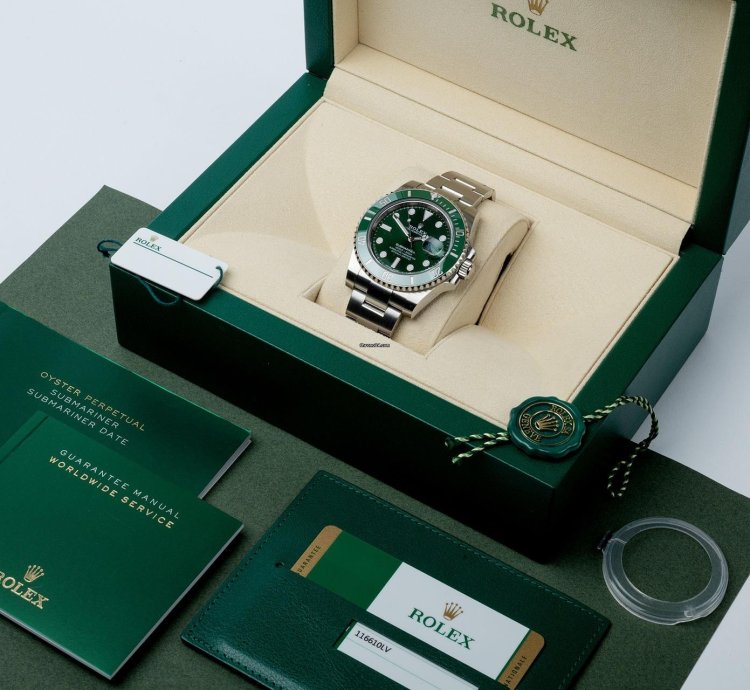 Rolex Submariner Date Hulk Full Set