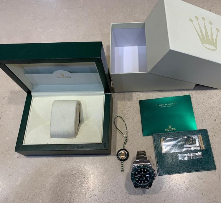 Rolex Submariner Date Hulk Fullset Nuovo Mai Indossato