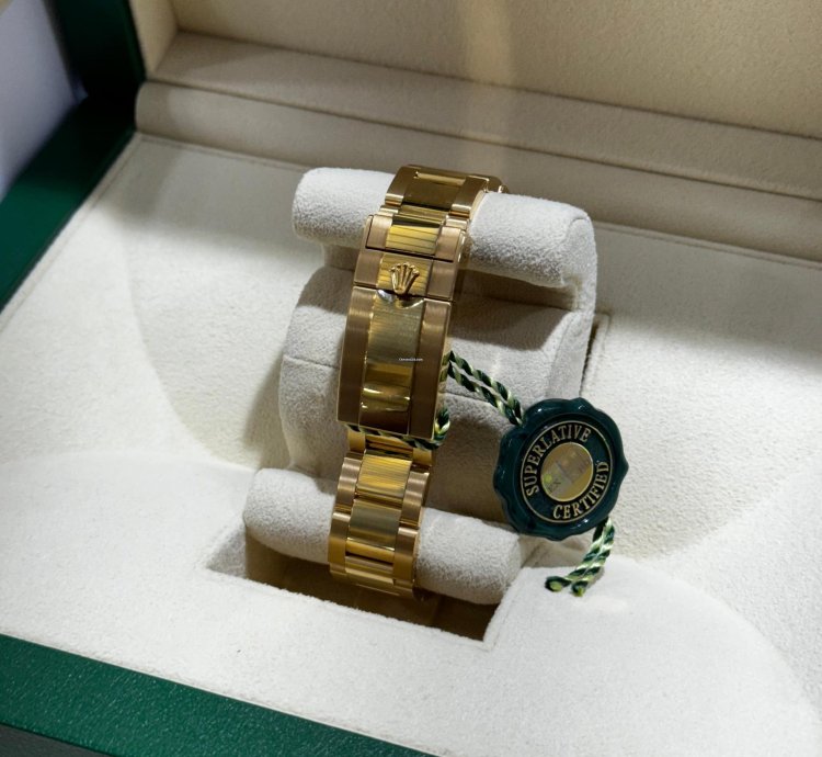 Rolex Daytona Yellow Gold Champagne Index Dial 126508 New 2024