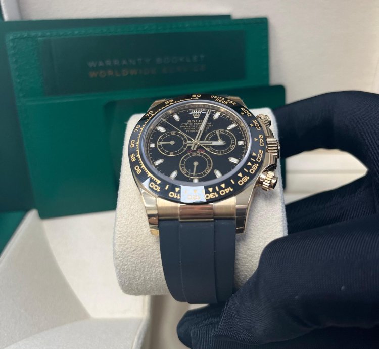 Rolex Daytona Yellow Gold Daytona 40 Watch - Black Index Dial - Black Oysterflex Strap 116518ln