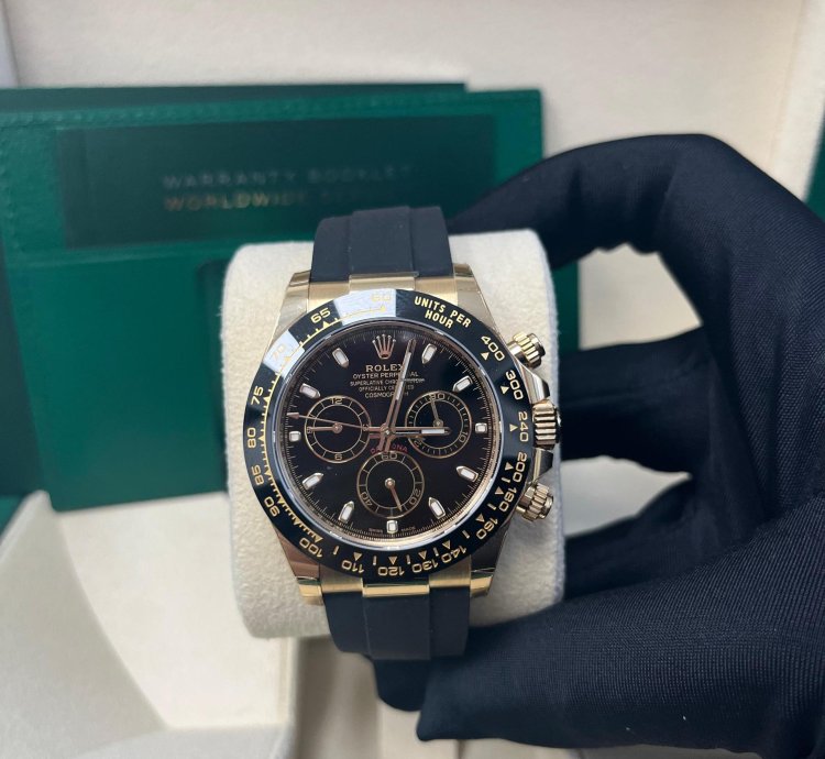 Rolex Daytona Yellow Gold Daytona 40 Watch - Black Index Dial - Black Oysterflex Strap 116518ln