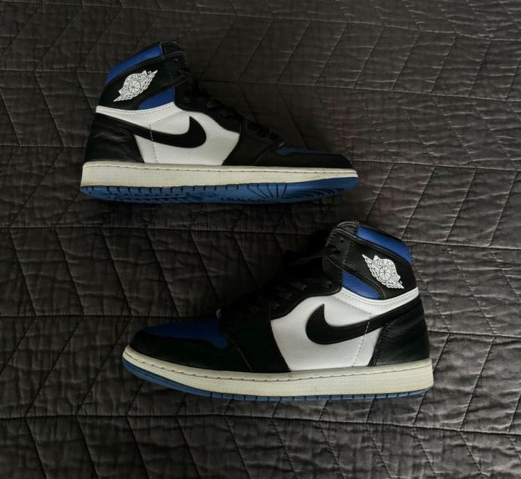 Jordan 1 Retro High Royal Toe