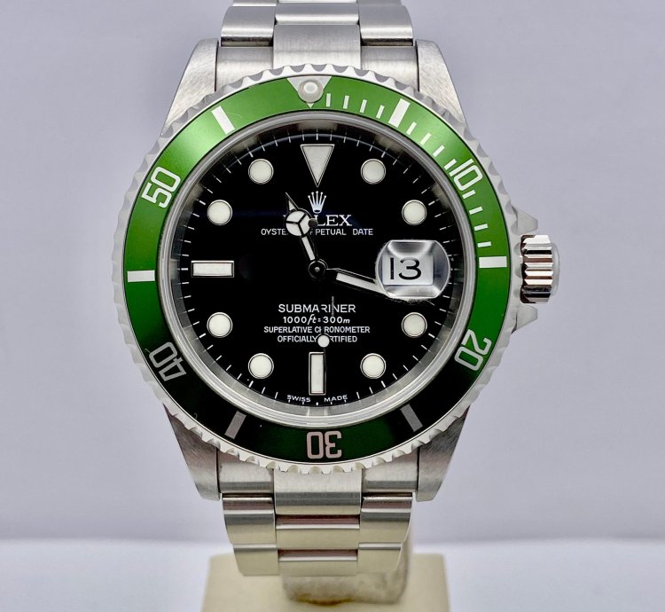 Rolex Submariner Date Kermit - Fat Four