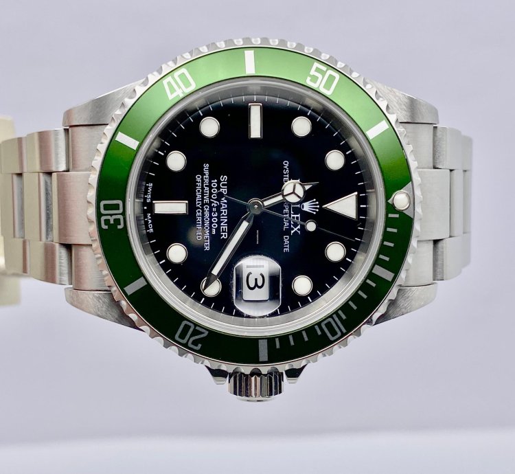 Rolex Submariner Date Kermit - Fat Four