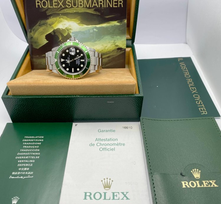 Rolex Submariner Date Kermit - Fat Four