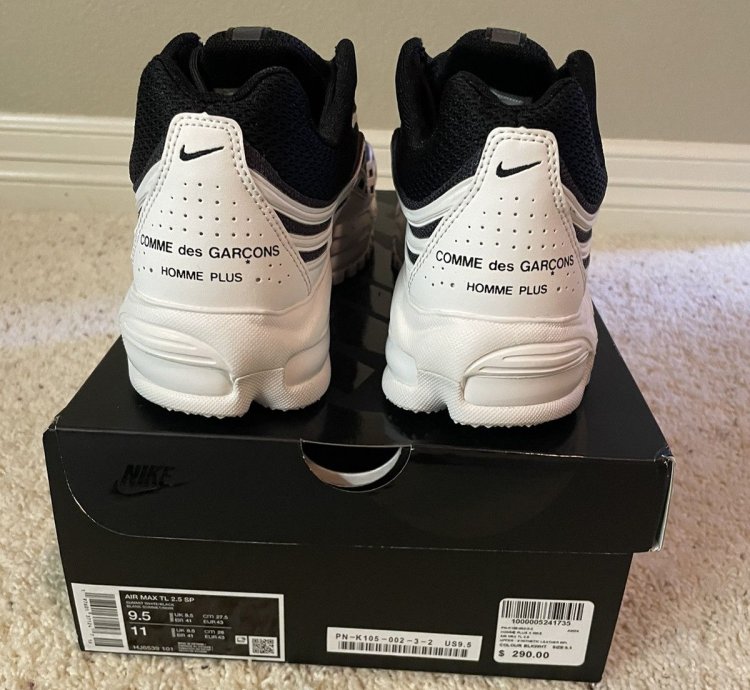 Nike Comme Des Gar Ons Air Max 2 5