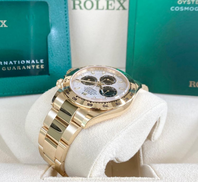 Rolex Daytona Yellow Gold Meteorite Dial 2023