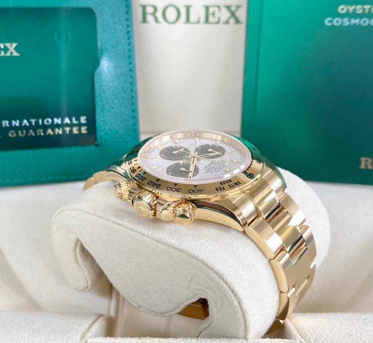 Rolex Daytona Yellow Gold Meteorite Dial 2023