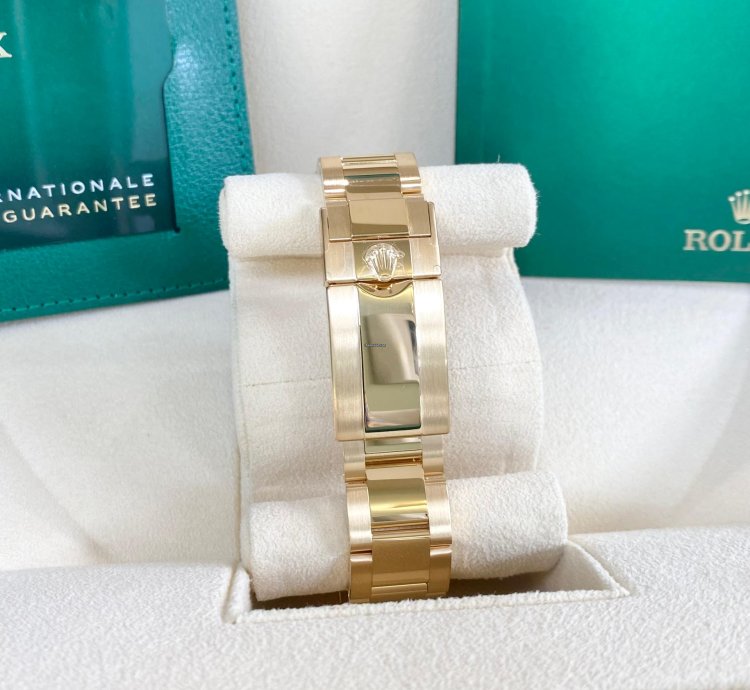 Rolex Daytona Yellow Gold Meteorite Dial 2023