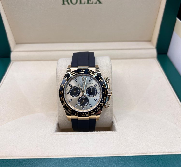Rolex Daytona Yellow Gold Oysterflex