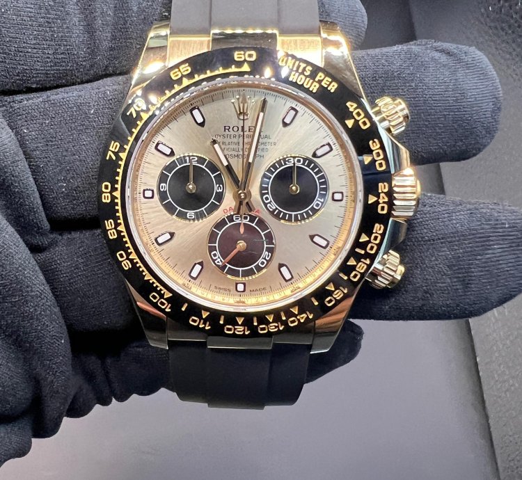 Rolex Daytona Yellow Gold Oysterflex