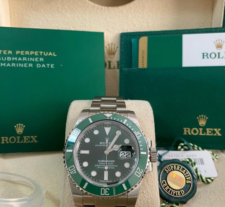 Rolex Submariner Date New Full Stickers 2018 Submariner Date Hulk New Old Stock 116610lv Full Set
