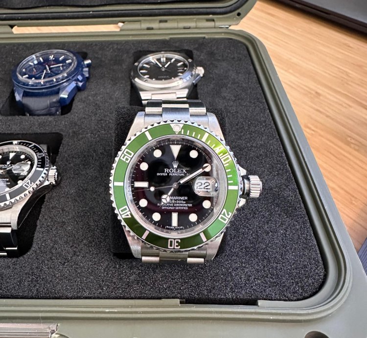 Rolex Submariner Date New Old Stock Full Set